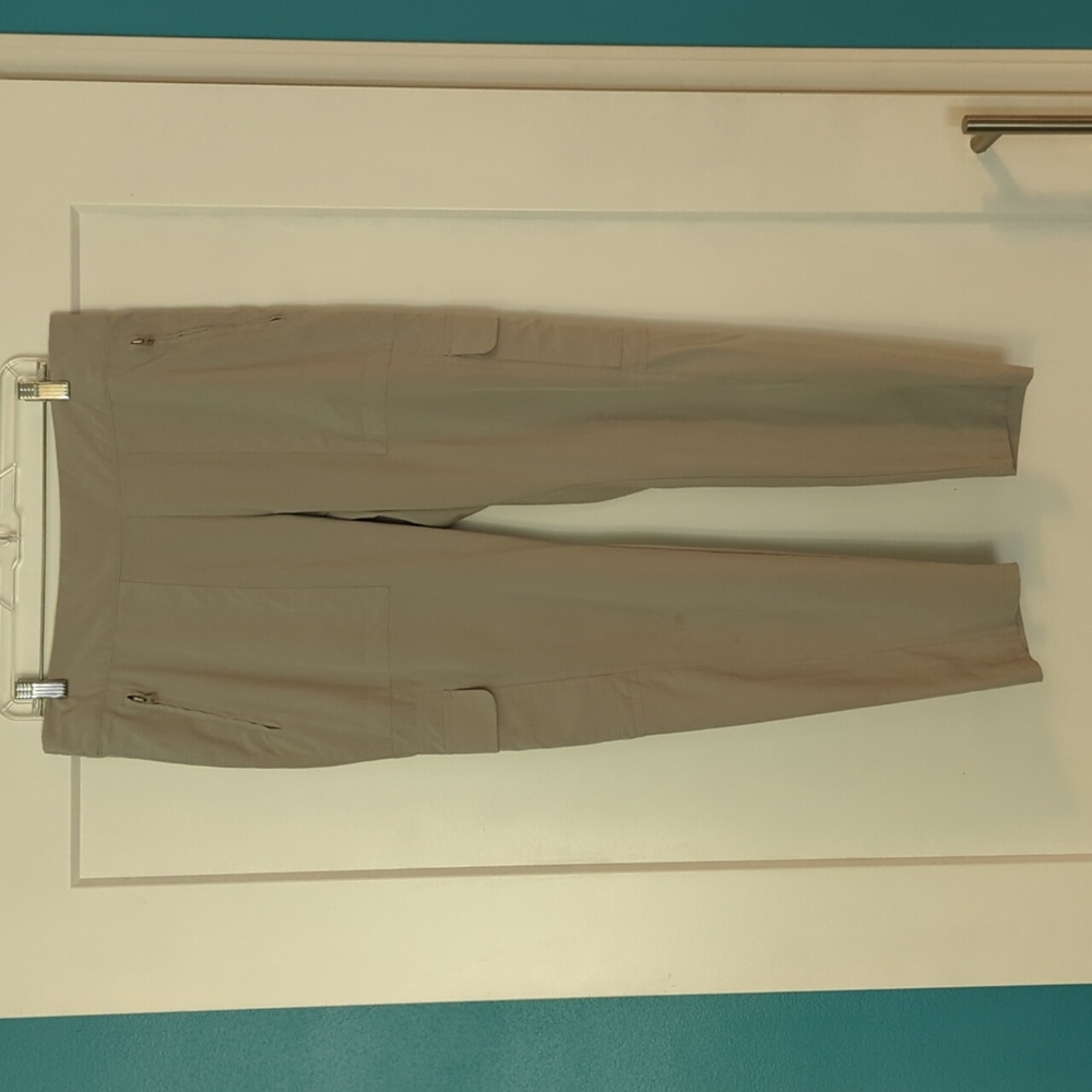 Athleta Chelsea Cargo Pants